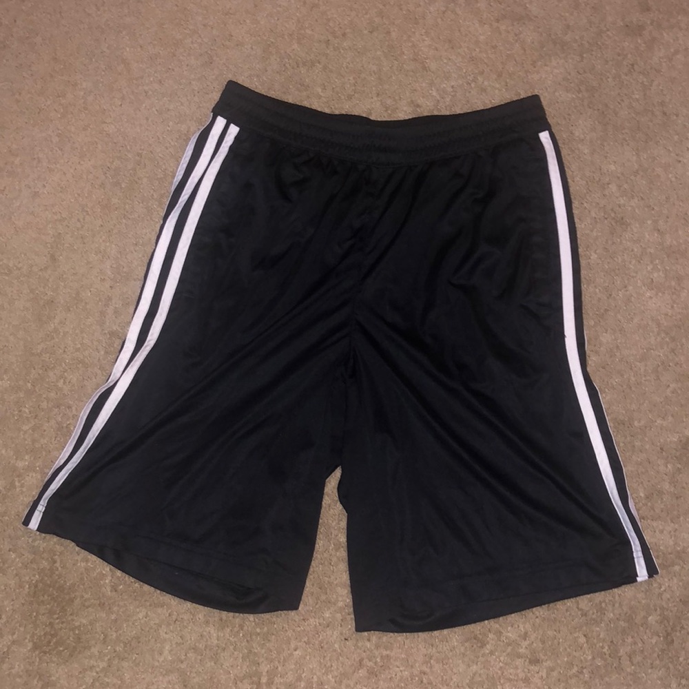Adidas medium shorts black/white